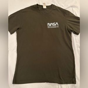 H&M olive green NASA t shirt, small